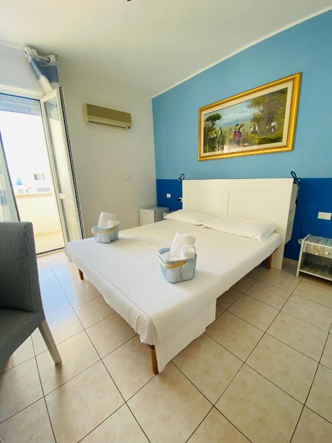 Albergo California Lesina Extérieur photo